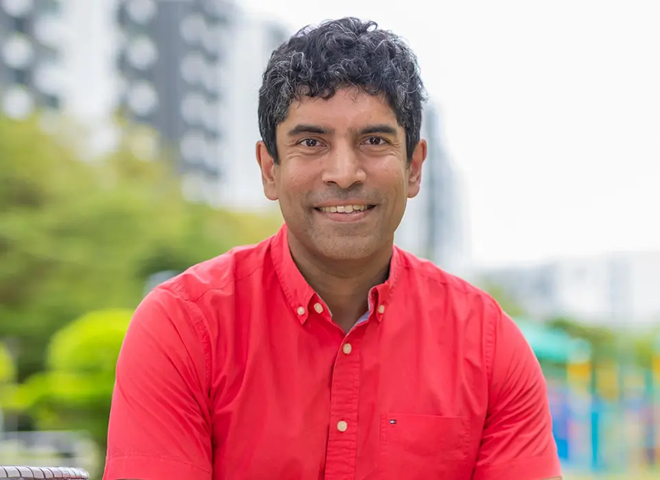 Mr Vikram Nair